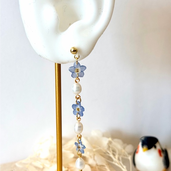 Handmade Delicate Blue Forgive Me Not Pearl Drop Earrings - Women Jewelry - Picture 7 of 7